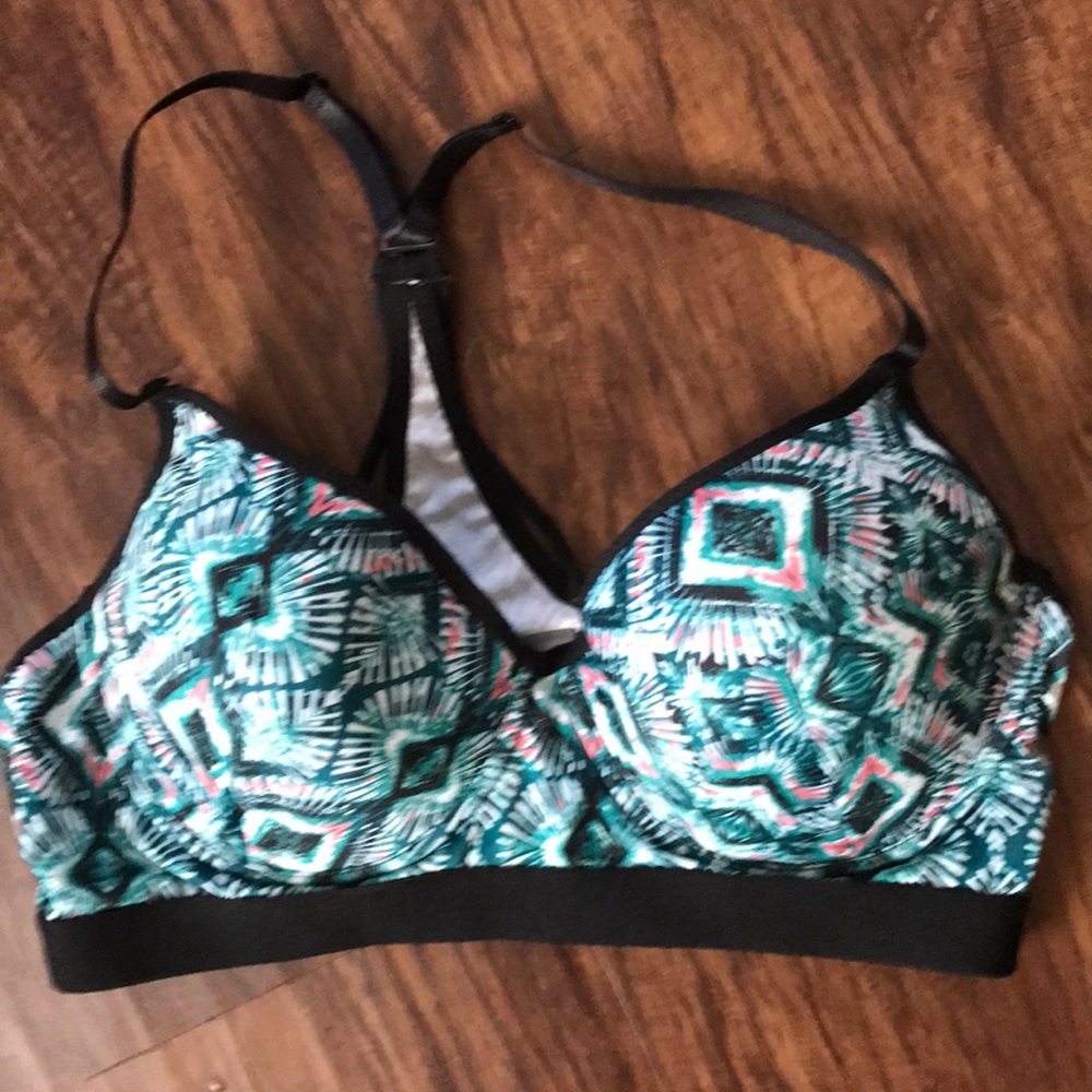 Beautiful NWOT Sexy Sports Bra